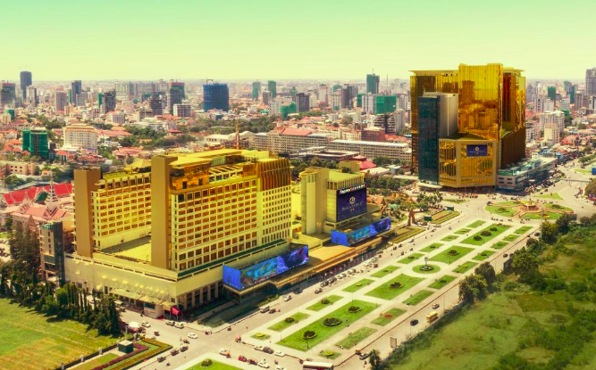 NagaWorld Hotel & Entertainment Complex 